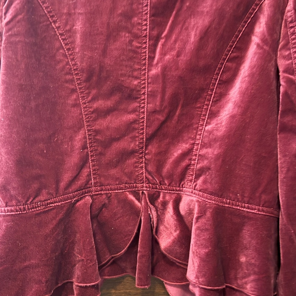 Velvet Women's Red Ruffled Jacket - Picture 7 of 8